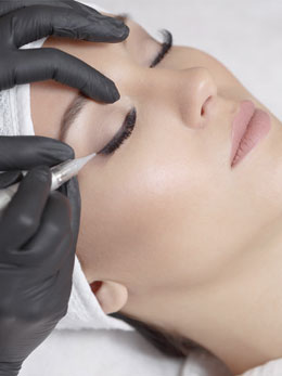 lidiarasero-nutricion-bienestar-belleza-tratamientos-faciales-micropigmentacion-ojos